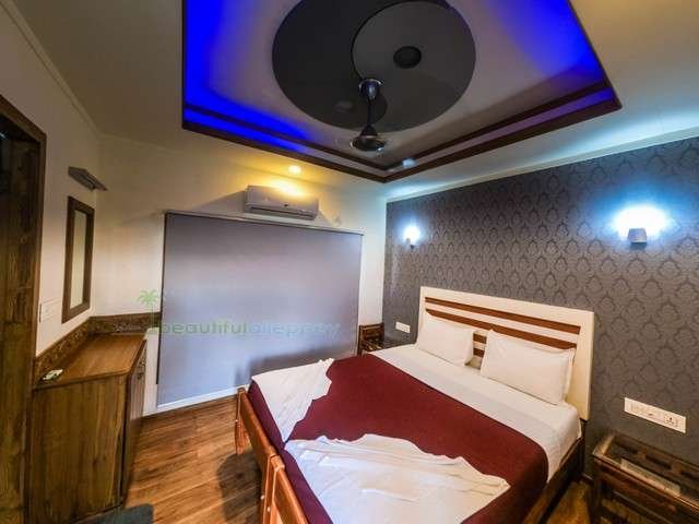 A/C Bedroom premium-houseboat