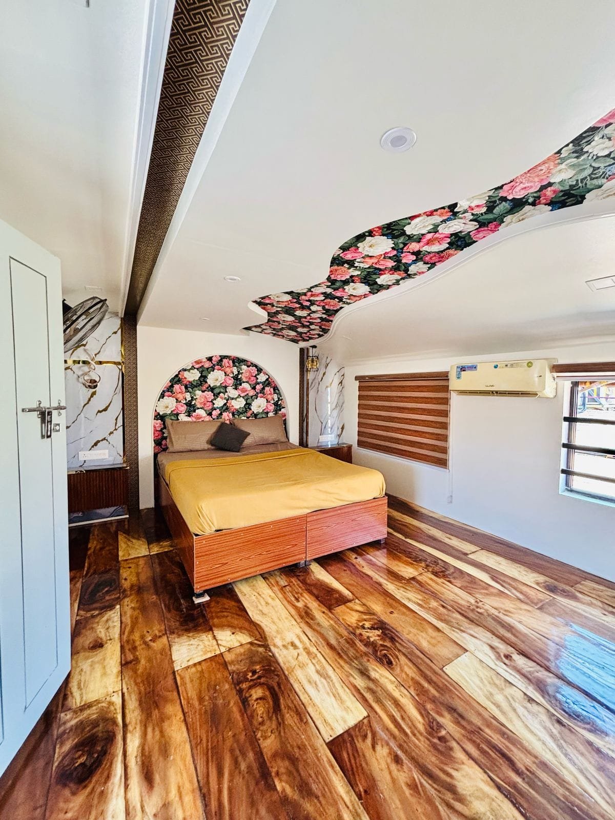 Blue lake 3 bedroom (14) houseboat in alleppey