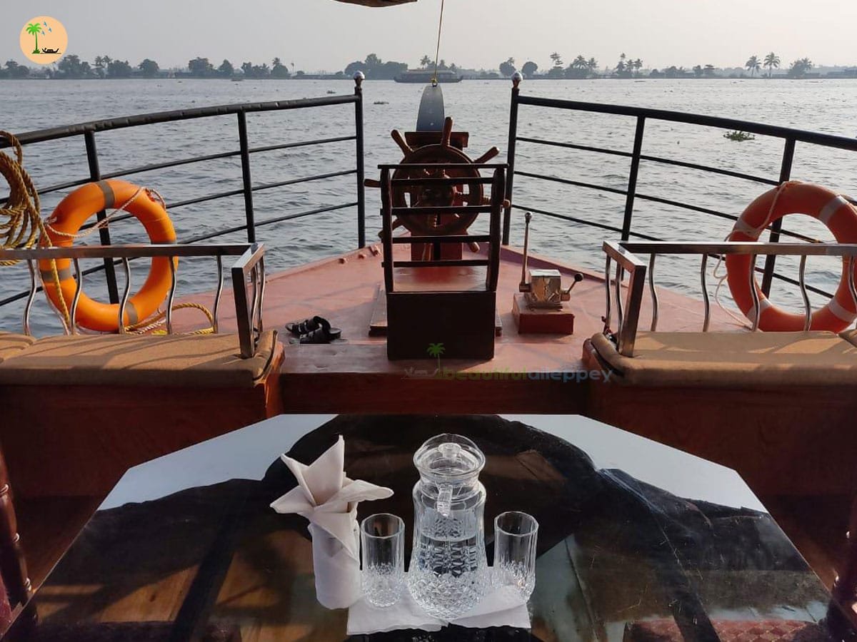 Front-view alleppey backwater houseboat trip