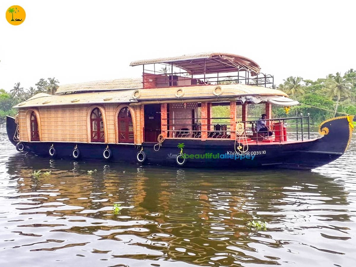 Full-View 1 bedroom deluxe houseboat