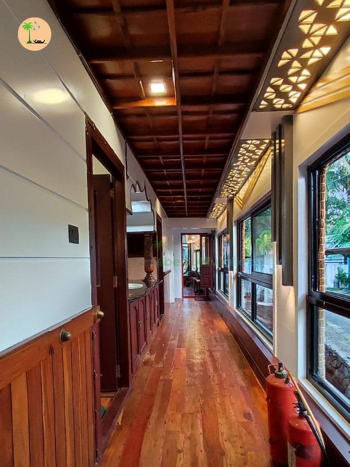 Lake Rider 2 Bedroom Premium LAKR02 premium alleppey houseboat