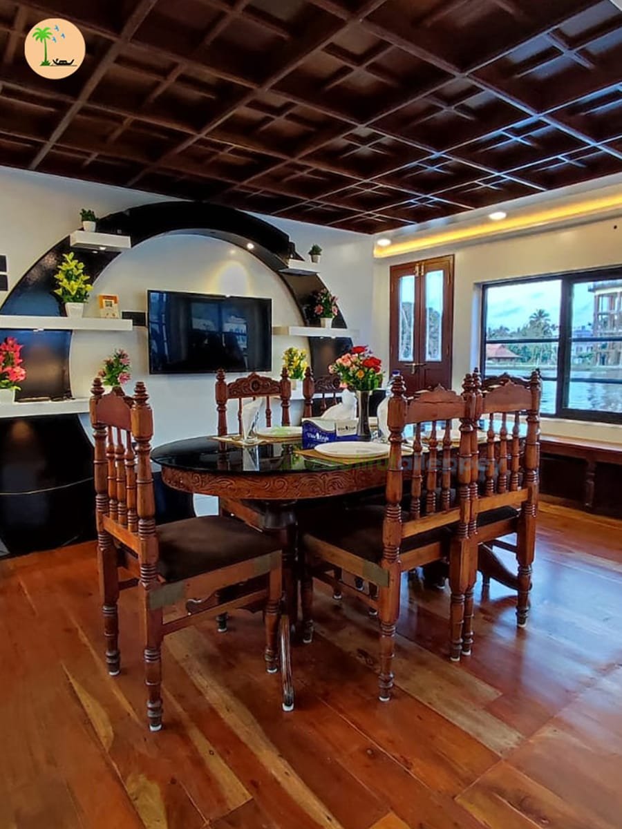 Product-image---Lake-rider ac dining in premium alleppey houseboat